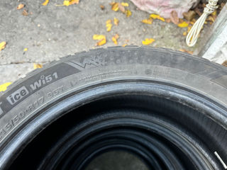 215/50 R17 Kumho Winter foto 4