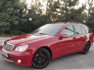 Mercedes C-Class