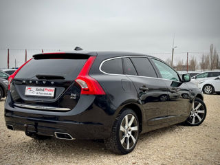 Volvo V60 foto 4