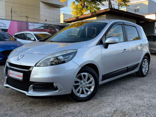 Renault Scenic foto 1