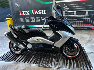 Yamaha T-max foto 3