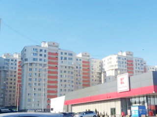 Apartament cu 3 camere, 95 m², Centru, Chișinău foto 2