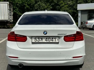 BMW 3 Series foto 7