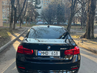 BMW 3 Series foto 5