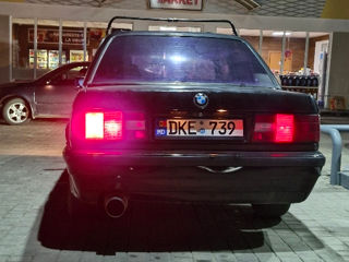 BMW 3 Series foto 6