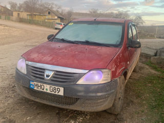 Dacia Logan foto 2