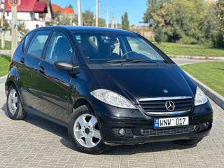 Mercedes A-Class foto 2