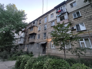 Apartament cu 2 camere, 42 m², 8 cartier, Bălți