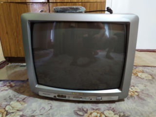 Vind tv aiwa, horizont,telecomanda, functioneaza 250 lei foto 1