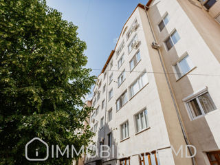 Apartament cu 3 camere, 138 m², Buiucani, Chișinău foto 14