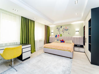 TownHouse cu 3 dormitoare+living, 220mp, Buiucani, str. Alexandru Donici! foto 10