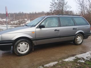 Volkswagen Passat foto 3