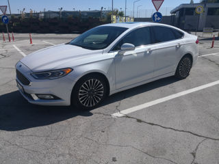 Ford Fusion foto 6