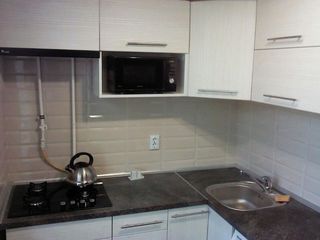 Apartament cu 3 camere, 60 m², Buiucani, Chișinău foto 2