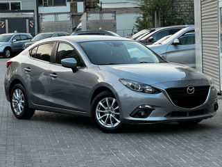 Mazda 3 foto 0