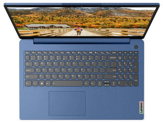 Lenovo 15.6" / Ryzen 3 7320U / 8GB RAM / 256GB SSD - 6999!Nou! Garantie!