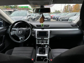 Volkswagen Passat CC foto 7