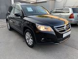 Volkswagen Tiguan foto 1