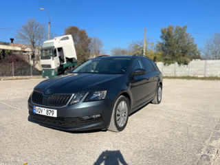 Skoda Octavia foto 2