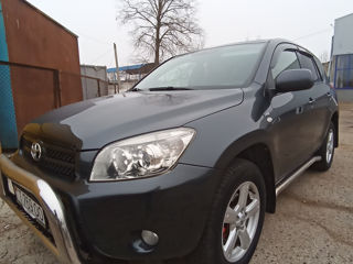 Toyota Rav 4 foto 3