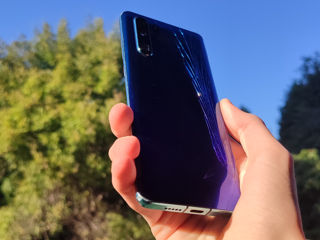 Huawei P30 Pro 6/128 (Продажа или обмен на айфон или флагман 2019 года) foto 6