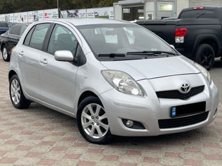 Toyota Yaris foto 5