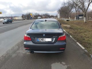 BMW 5 Series foto 2