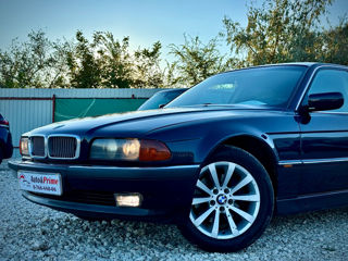 BMW 7 Series foto 5