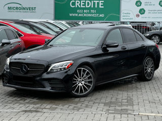 Mercedes C-Class foto 1