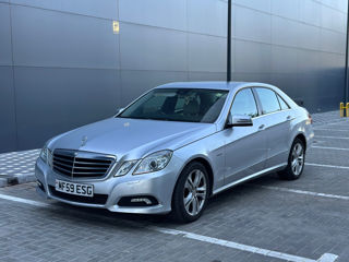 Mercedes E-Class foto 1