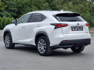 Lexus NX Series foto 2