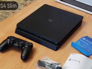 Bronează PlayStation 4 cât încă este liberă (100+ jocuri și 2 joystickuri)