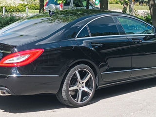 Mercedes CLS-Class foto 4