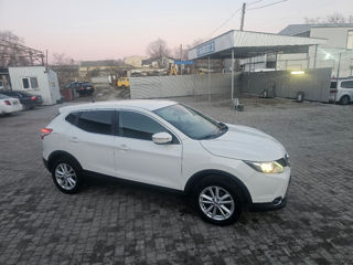 Nissan Qashqai foto 7