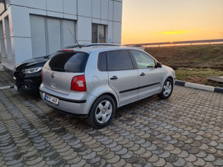 Volkswagen Polo foto 2