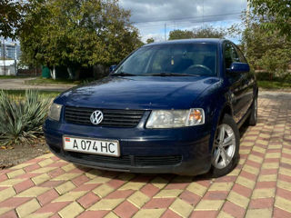 Volkswagen Passat foto 4