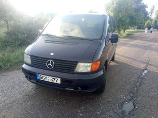 Mercedes Vito foto 2