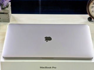 MacBook Pro 16 Retina 2020 (Core i7 9750H/16Gb DDR4/512Gb SSD/4Gb Radeon Pro 5300M/16") foto 14