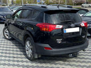 Toyota Rav 4 foto 4