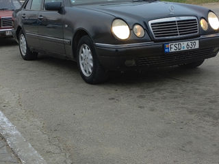 Mercedes E-Class