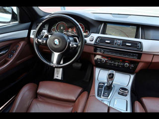 BMW 5 Series foto 5