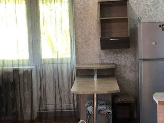 Apartament cu 2 camere, 46 m², Râșcani, Chișinău foto 3