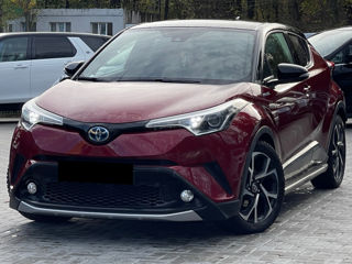 Toyota C-HR foto 1