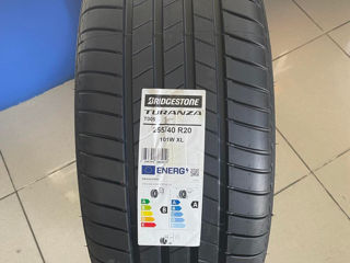 255/40 R20 Bridgestone