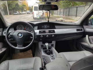 BMW 5 Series foto 10