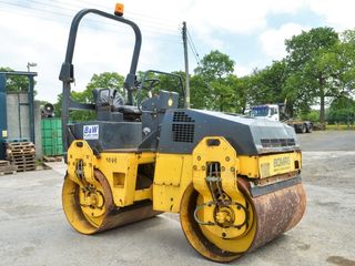 Prestam servicii de compactare  Bomag BW138AD