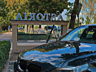 BMW 5 Series foto 4