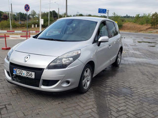 Renault Scenic foto 1