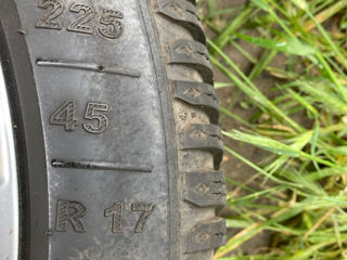 225/45 R17 foto 2