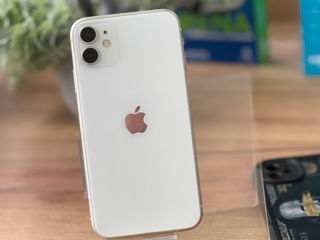 Iphone 11 64gb white , star  ideala !